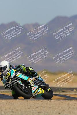 media/Mar-22-2025-CVMA (Sat) [[462c0ffedb]]/Race 13-Amateur Supersport Middleweight/